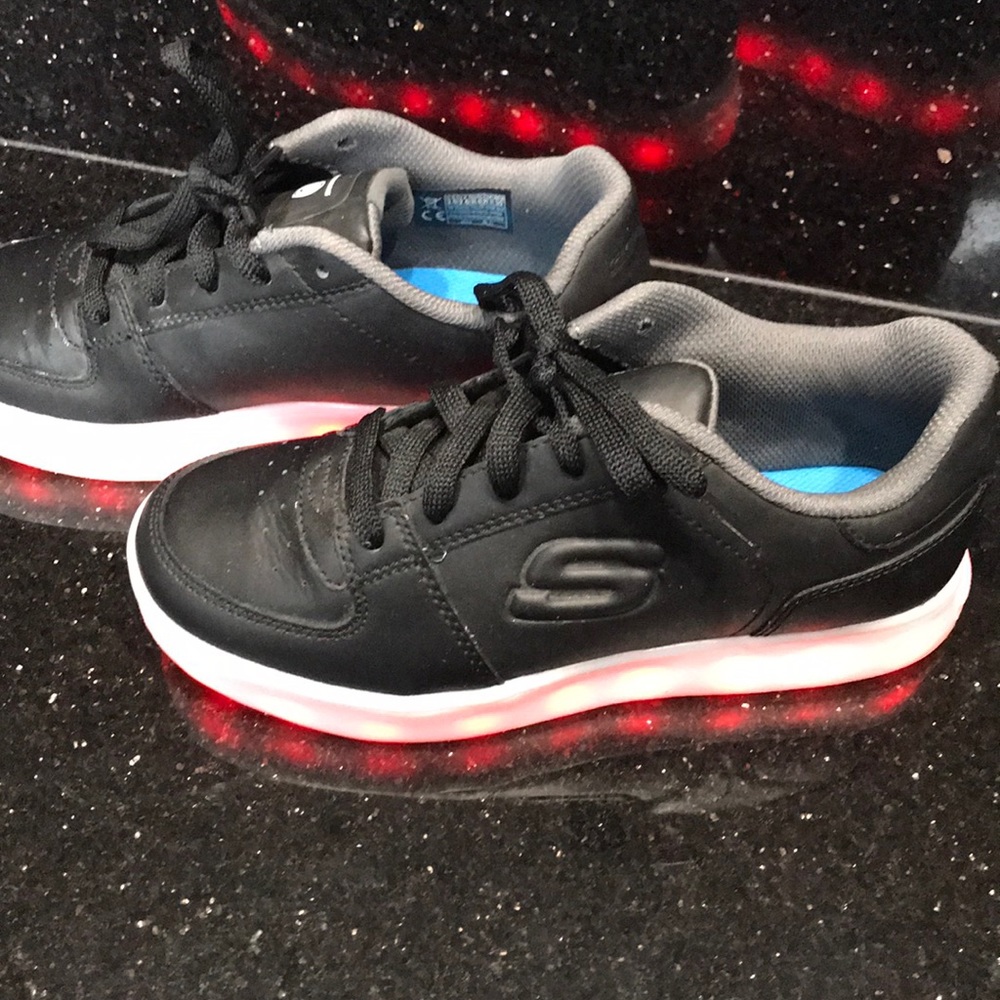 Sketchers Energy Lights